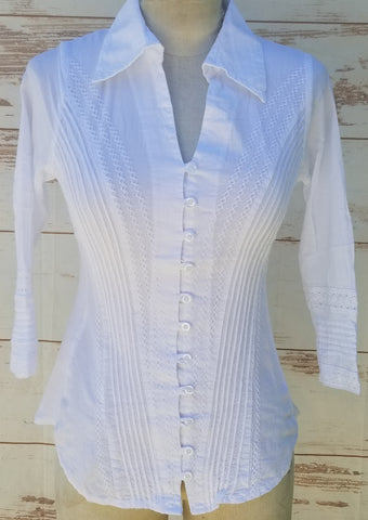 "Stacey" White Buttoned Blouse