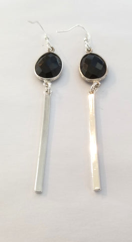 Earrings Sterling Silver and Black Onix. Bar